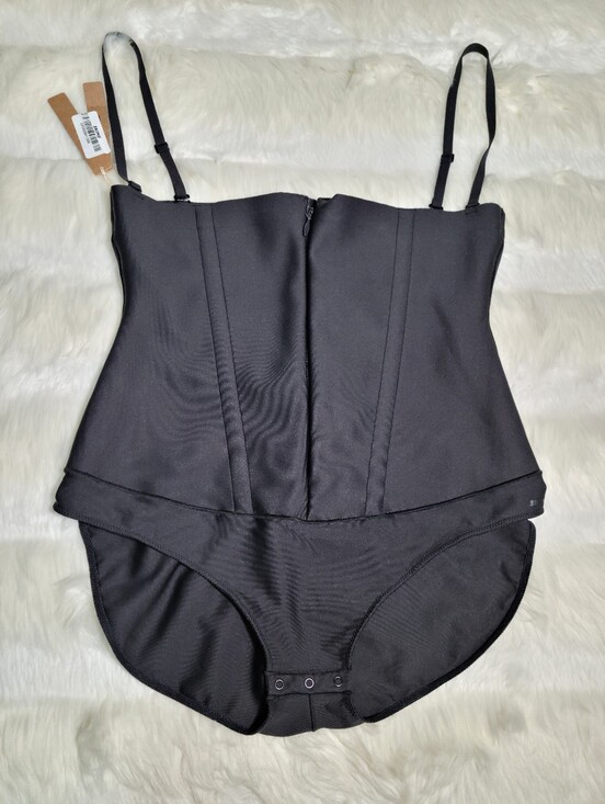 SKIMS Other - SKIMS Body Core Sculpt Waist Cincher Butt Lifting Brief Black Onyx 3X NEW
